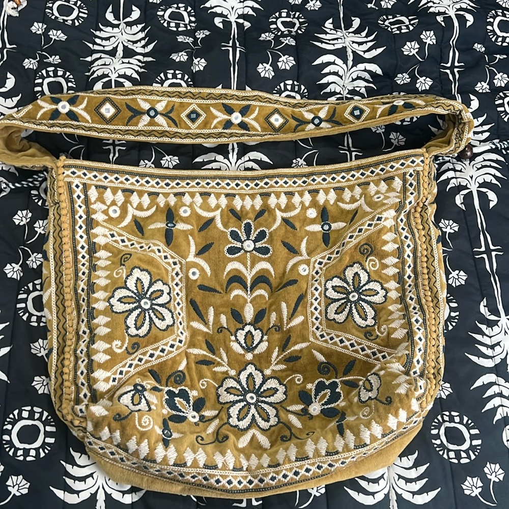 Free People: Vic Velvet Slouchy Bag